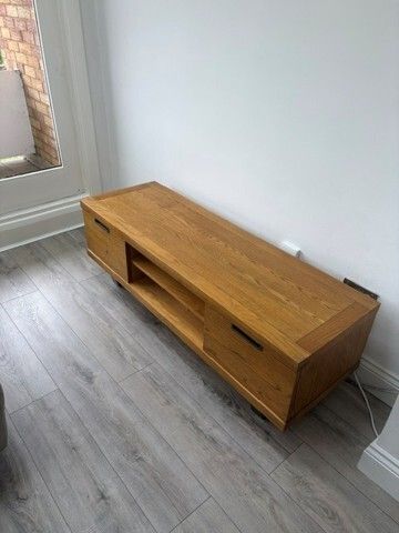 TV Stand- Oak