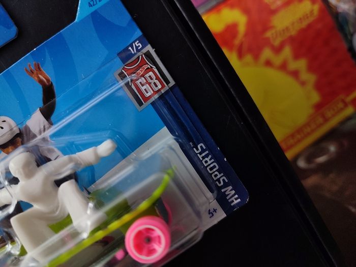 Skate Grom ! Tony Hawk ! from HW Sports Series ! Sealed ! by Mattel / Hot Wheels !