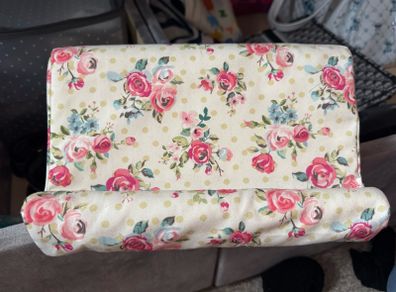 ipad/tablet holder