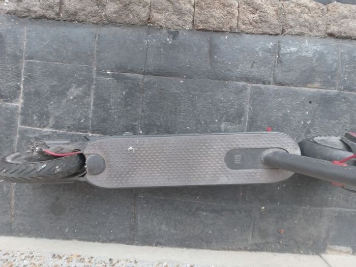 Electric scooter