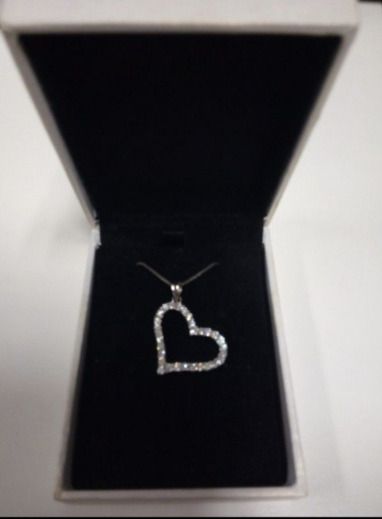 Sterling Silver Cubic Zirconia Heart Pendant necklace
