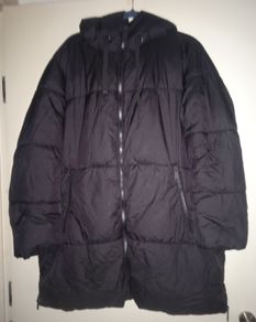 Womens hooded puffer coat