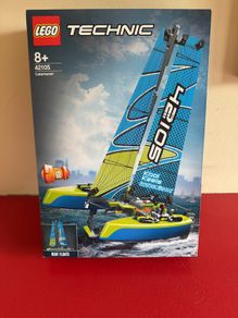 lego technic catamaran 42105 NEW