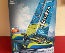 lego technic catamaran 42105 NEW