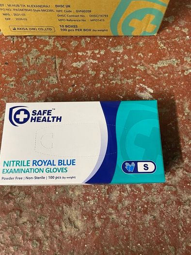 Nitrile Examination Gloves - Size S, 9 Packs Of 100