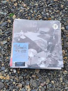 Mark Ronson + RAYE  Suzanne vinyl