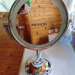 Revlon Magnifying Makeup Mirror, Wired (used).