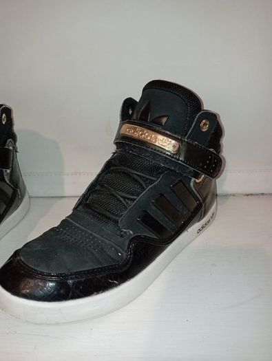 Adidas unisex AdiRise 2 size uk 5.5