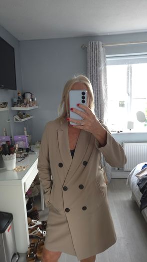 Ladies Coats Beidge