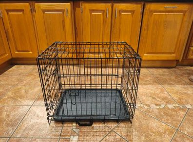Dog crate