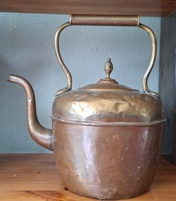 Old Copper Kettle