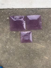 3x purple glass plates