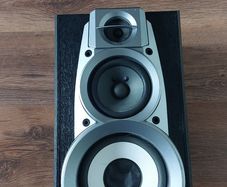Technics speaker