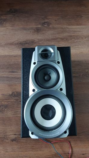 Technics speaker