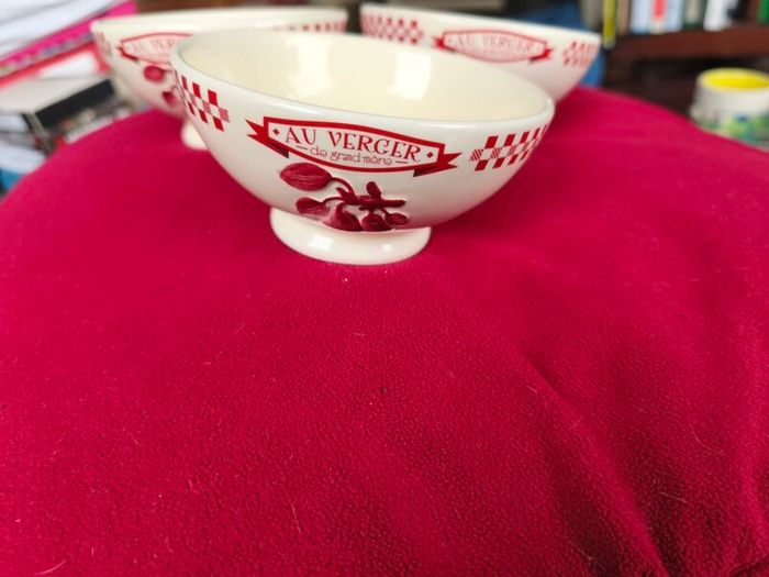 set of three Au Verger de grand mere jam or dip bowls