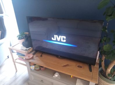 Jvc 39" Led Tv