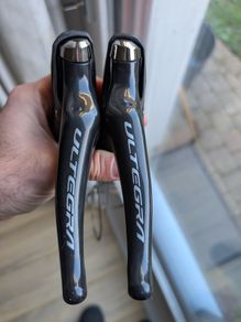 Ultegra ST-R8000 mechanical shifters (leavers)