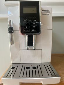 DeLonghi Dinamica Coffee Machine