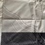 Set of 4 napkins Image 3