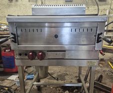 Refurbished Lava Stone Gas Char Grill 7076