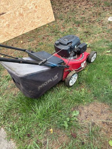Pro plus petrol lawnmower