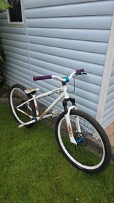 Specialized P1 Dirt Jump Bike