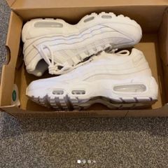 Nike Air Max 95s Europe size 5. Genuine Nike not faux