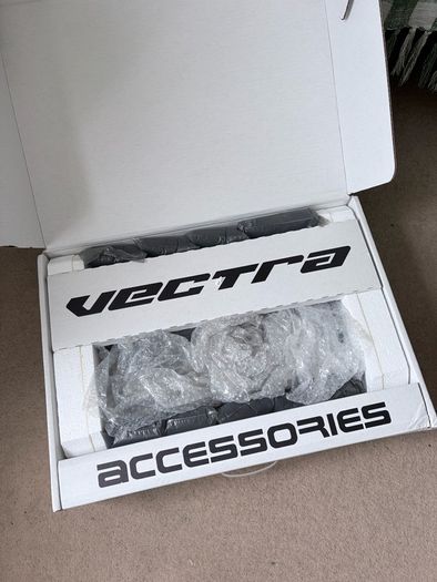 Future Retro Vectra 2