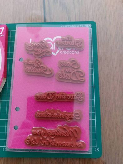 Heartfelt stamps - sentiments