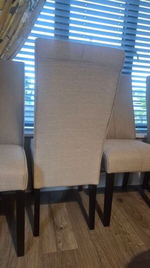 4 dinning chairs