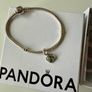 Brand new Pandora Moments Snake Chain Bracelet with green stone charm Image 3
