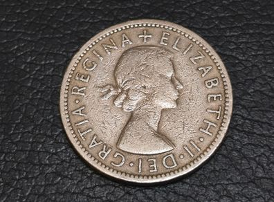 1955 Two Shillings Coin UK Elizabeth Great Britain