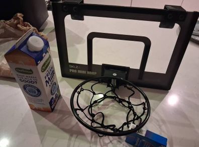 Basketball hoop