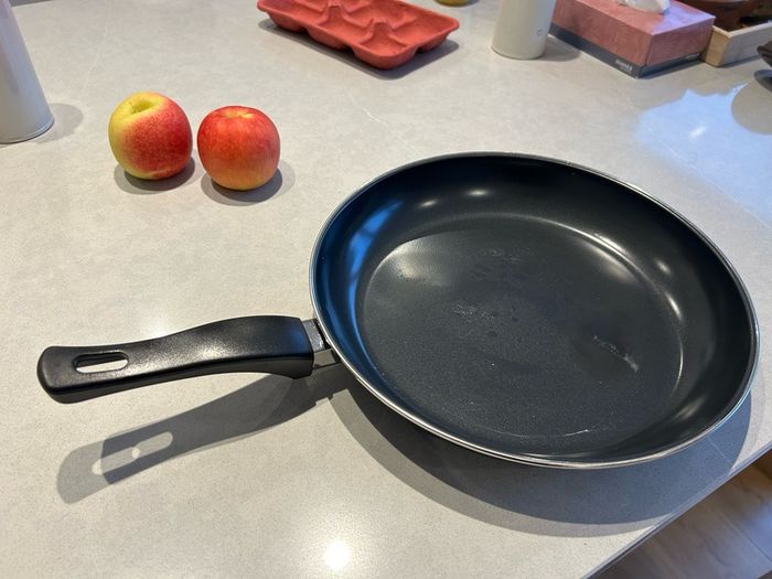 Non-stick Pan