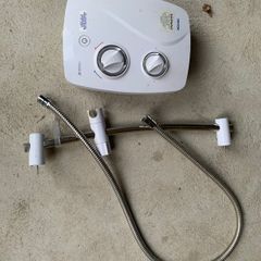 Triton novel sr