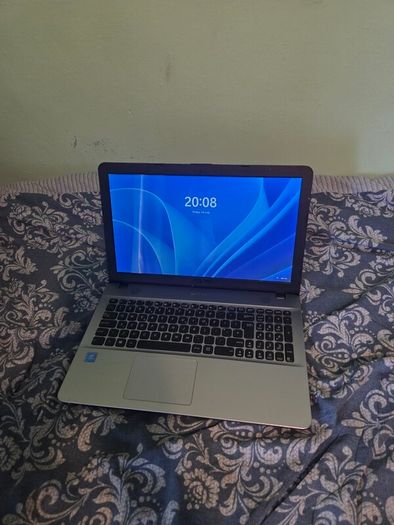 Asus  Laptop Relisted Guy Never Showed