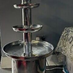 Chocolate Fountain Giles & Posner