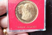 1986 Hampton Court Palace Medal