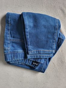 AVON blue jeggins M NEW