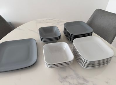 Abney & Croft Square Dinnerware Set (18 Pieces)