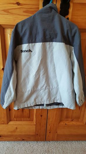 Bench jacket like new
