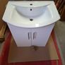 New 600 unit and basin Image 2