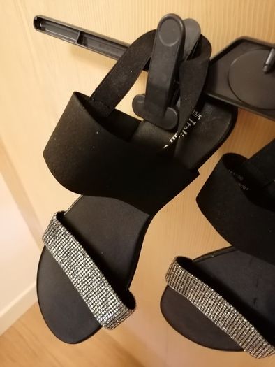 Women's Sandals NEW SIZE 6