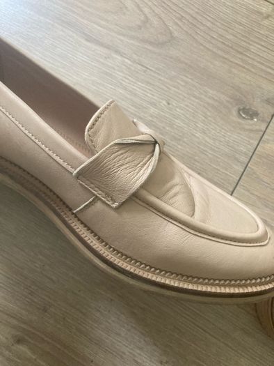 Ladies size 6 office leather loafers