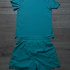 Nike top