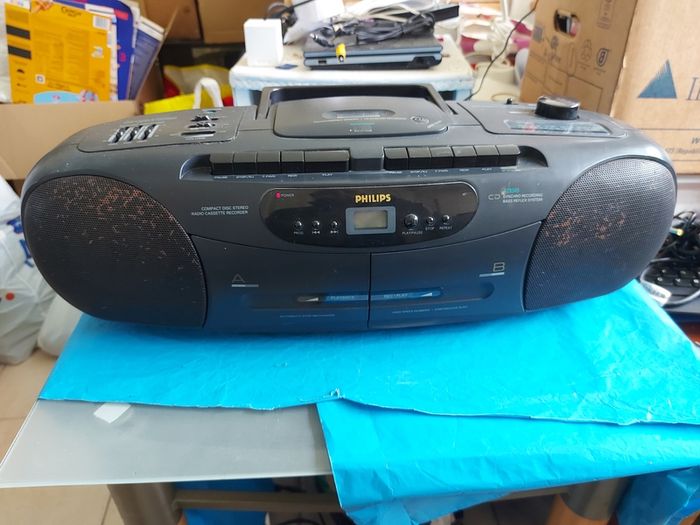 Philips AZ8349 Boombox Stereo Radio Twin Tape Decks CD Player Ghetto Blaster, in very good condition
