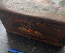 Vintage sweet tin
