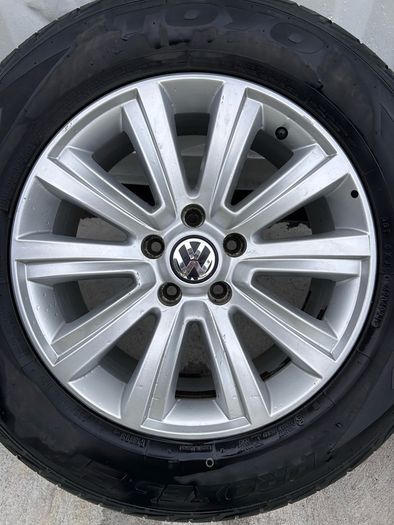 Genuine Volkswagen Durban Amarok/Transporter 18" Alloy Wheels