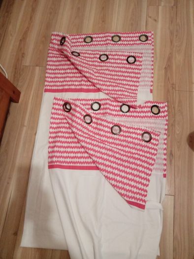 Vintage pink and white curtains and tiebacks