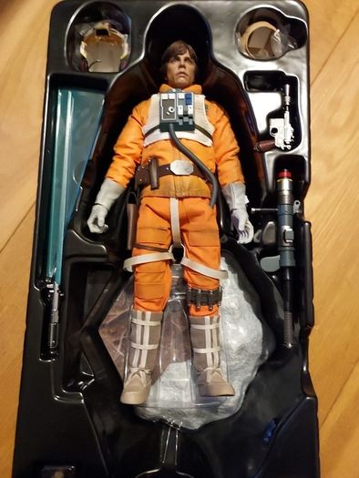 Hot Toys Luke Skywalker Snow Speeder Pilot MMS585 1/6 Hottoys